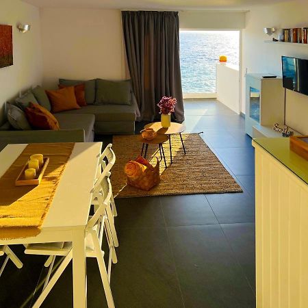 At The Ocean'S Edge Apartment Каляо Салвахе Екстериор снимка