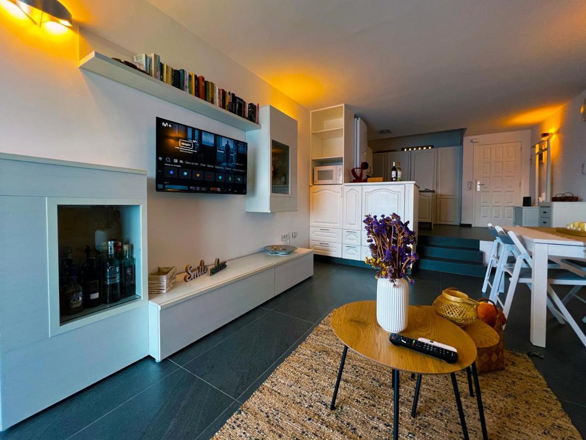 At The Ocean'S Edge Apartment Каляо Салвахе Екстериор снимка