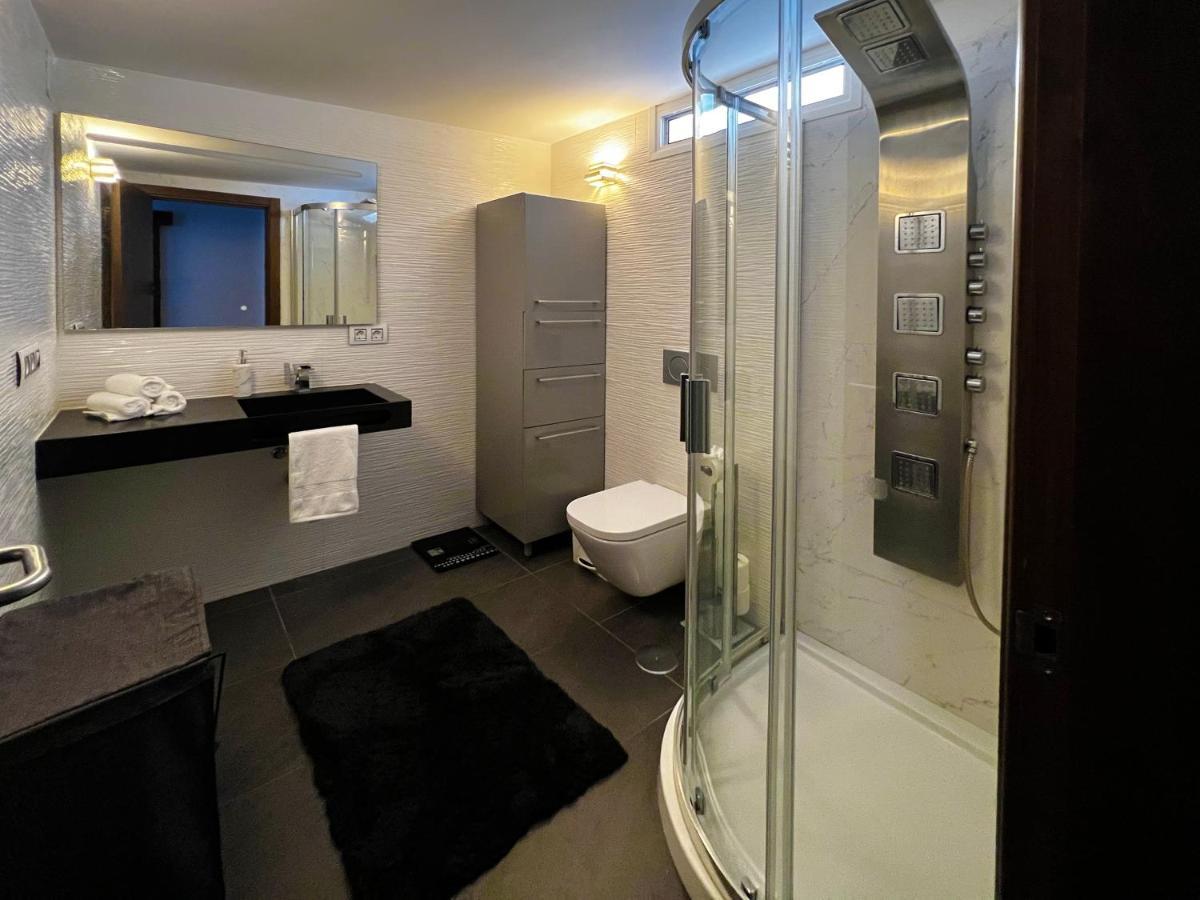 At The Ocean'S Edge Apartment Каляо Салвахе Екстериор снимка